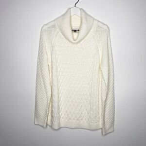 TINSLEY ROAD Turtleneck Sweater 